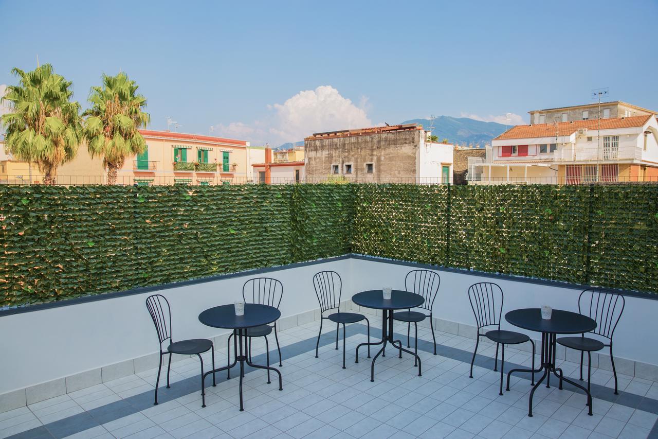 Gleda Rooms Deluxe Pompeya Exterior foto